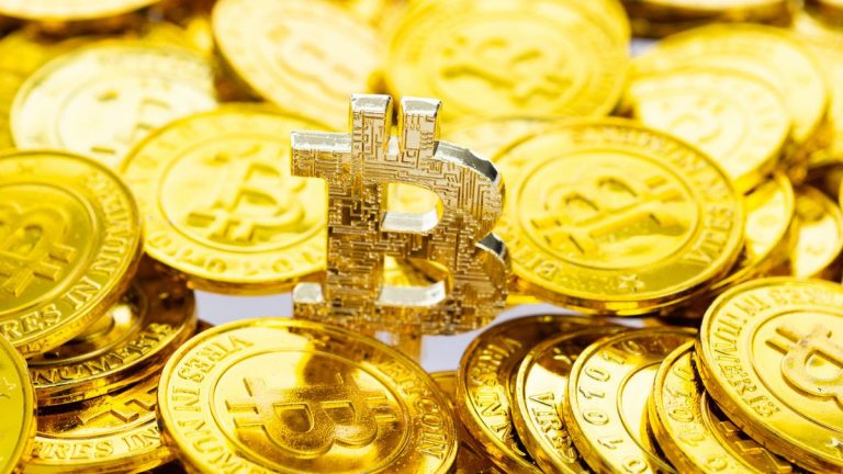 ارتفعت عملة البيتكوين بنسبة 7٪ إلى 36٪ في الأسبوع الأول من شهر يناير من كل عام منذ عام 2018
