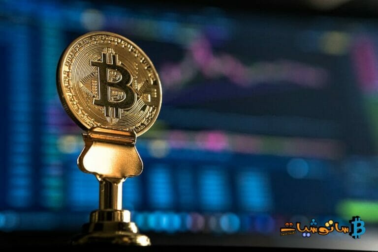 توقعات المحللون: انخفاض قريب في عملة البيتكوين ونصائحهم حول شراء العملة