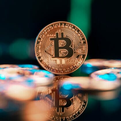 اتجاهات 2022 حول عملة البيتكوين تشير إلى تعافيها من السوق المتقلب