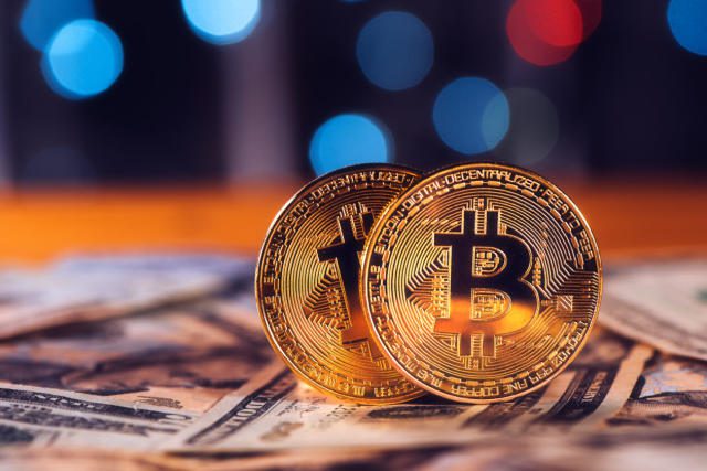 يتعرض سعر البتكوين لخطر الانخفاض قبل تحقيق زيادة جديدة